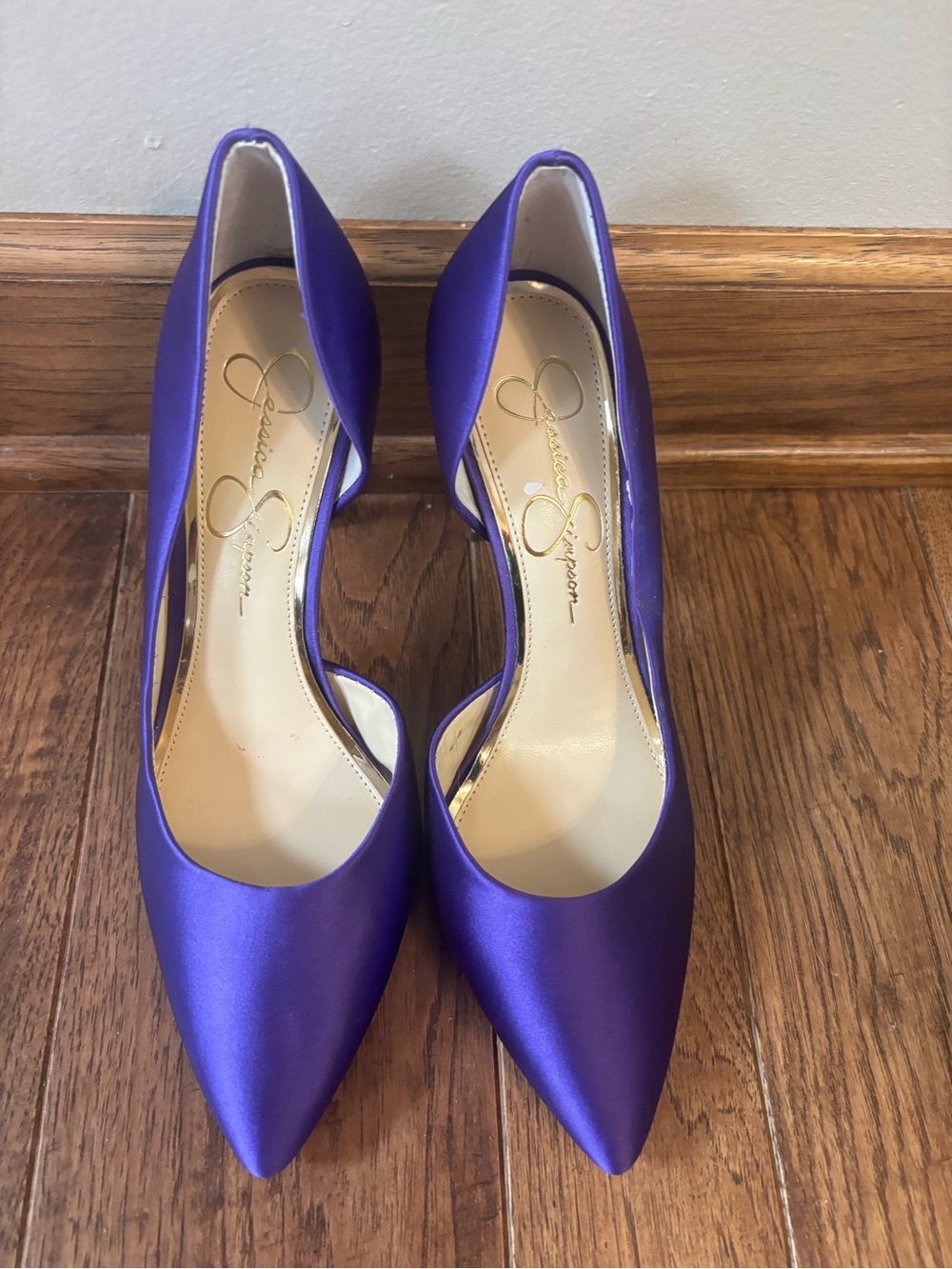 Jessica Simpson Violet Satin Pointed-Toe Pumps